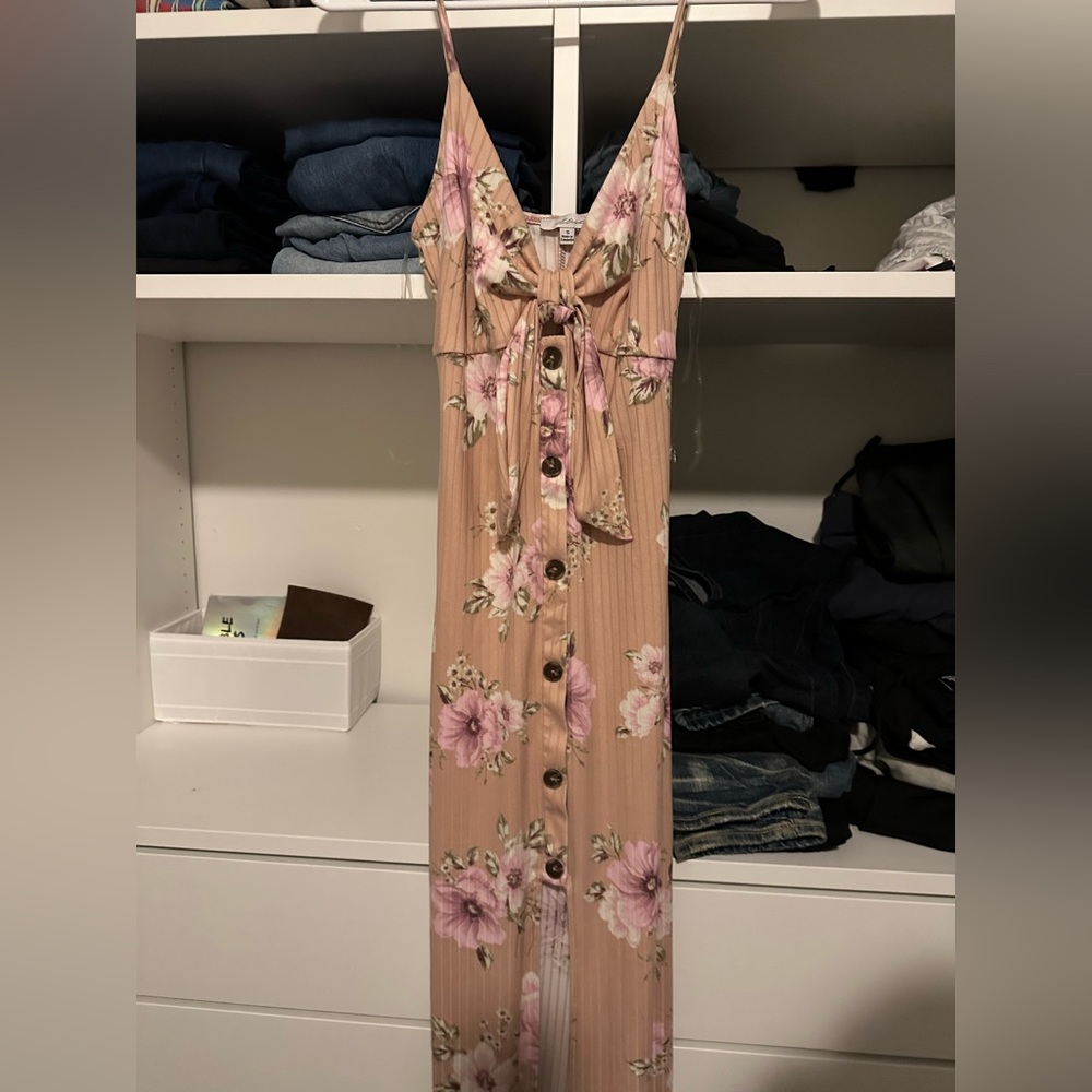 Maxi dress